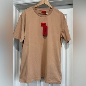 HUGO Men's Beige Short Sleeve Tee